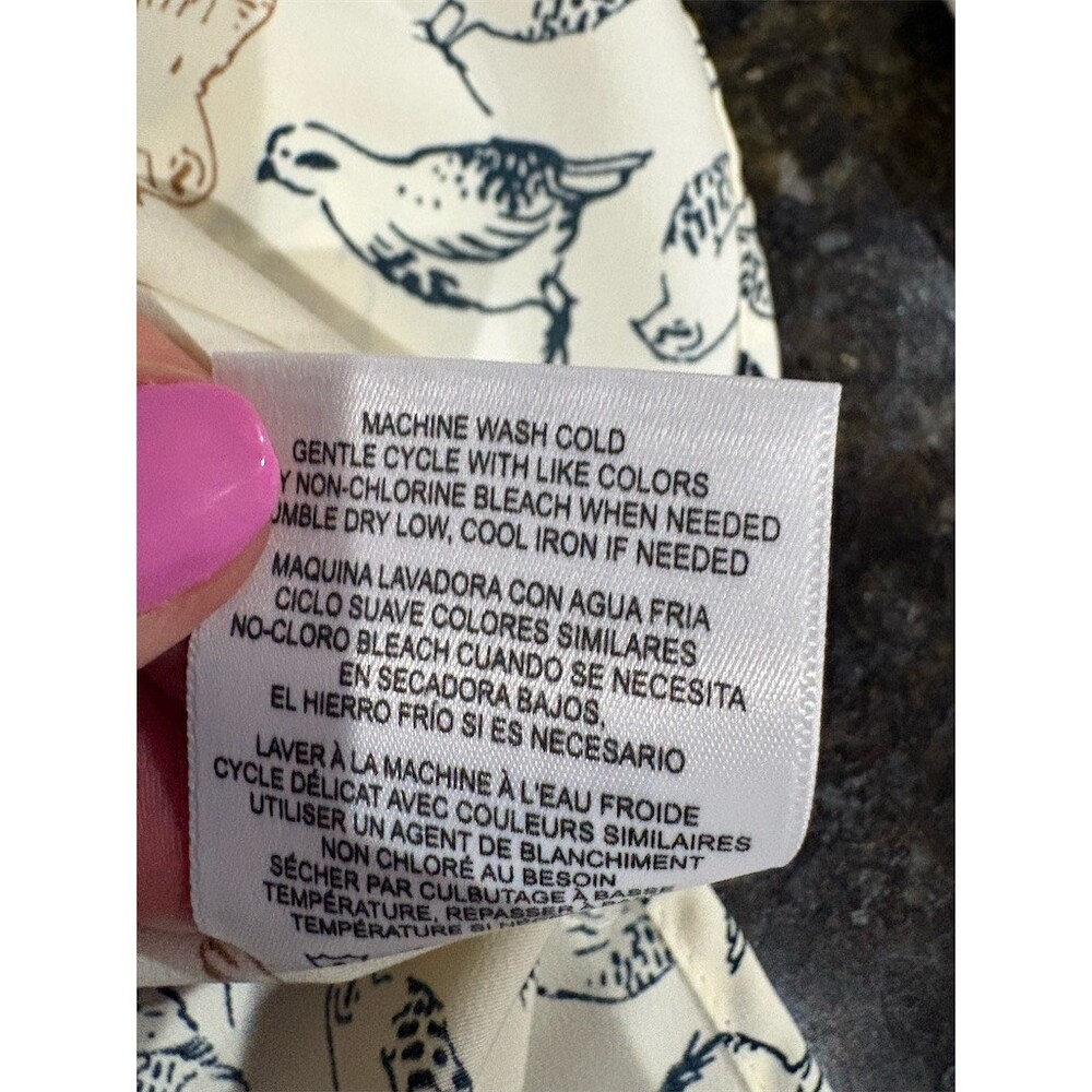 Ellen Tracy Button-Up Blouse Womens XS Ivory Bird Print Oversized Long - Picture 8 of 8